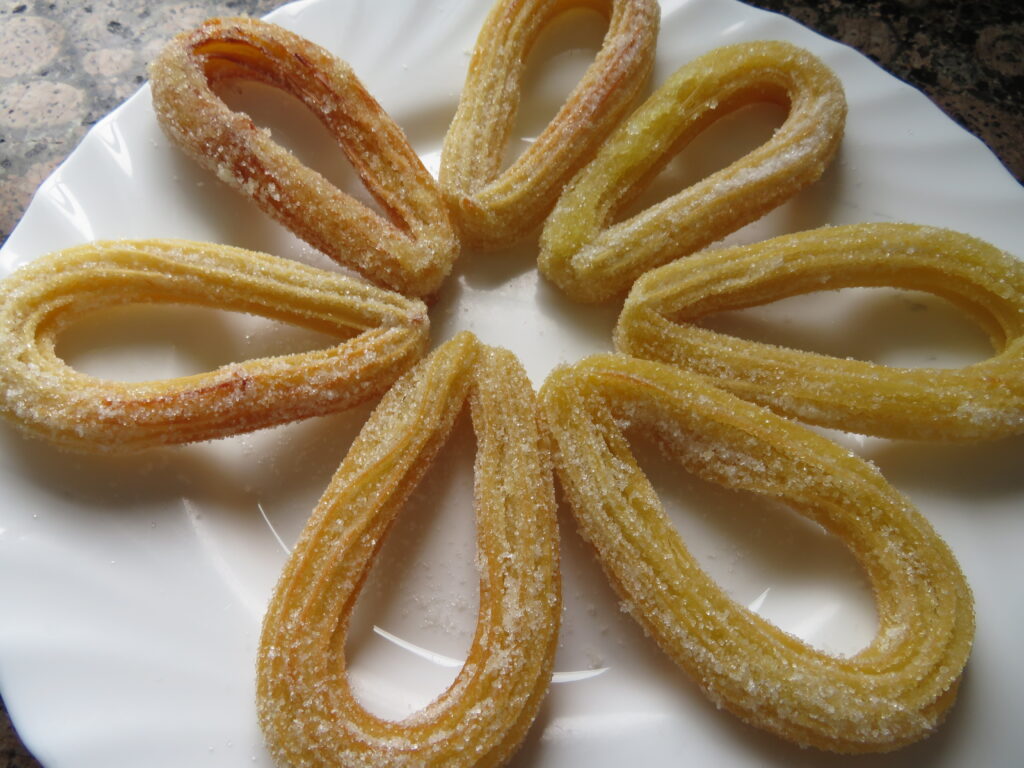 Churros en lazo con acabado crujiente